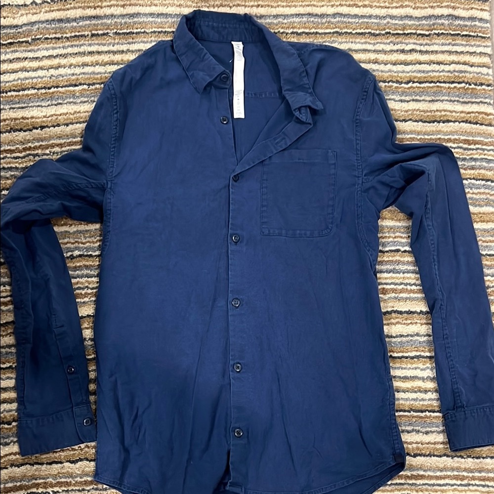 lululemon med Blue Dress Shirt men’s slim